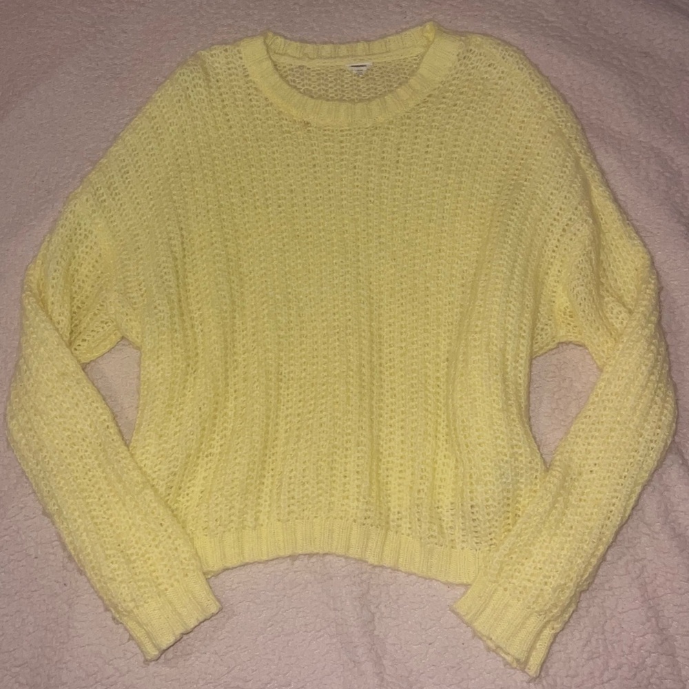 Garage Light Yellow Sweater